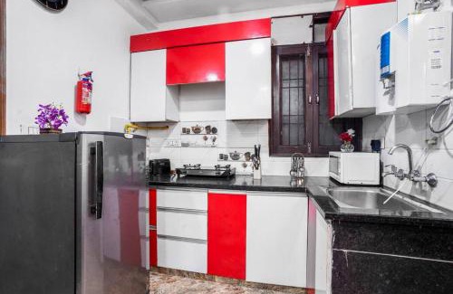 Vaishali Apartamento | Homlee-Divya 2BHK-Vaishali Metro-Lift-Max Hospital