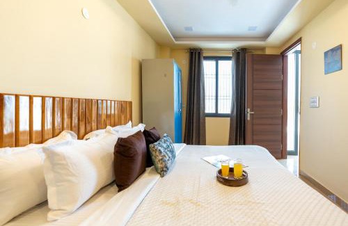Dariyaganj Apartamento | Homlee-Value 1 BR-Central Delhi-terrace-view-lift