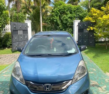 Seeduwa - Katunayake Alquiler De Eote | Honda Shuttle