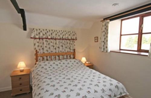 Winscombe Casa | Honey Acre Cottage - E2379