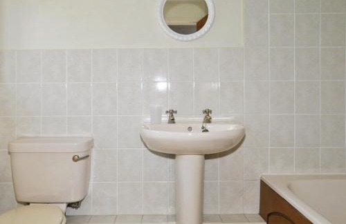 Winscombe Casa | Honey Acre Cottage - E2379