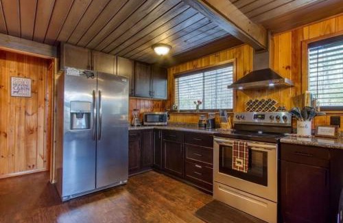 Chalet Village Casa | Honey Bear Slopes by Avada Properties
