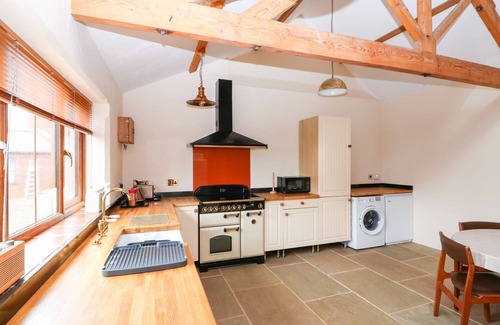 Fulmodeston Casa | Honey Buzzard Barn, FAKENHAM