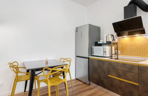 Laives Apartamento | Honey Home With Parking