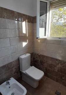 Permet Casa | Honey-House “Kastrioti”
