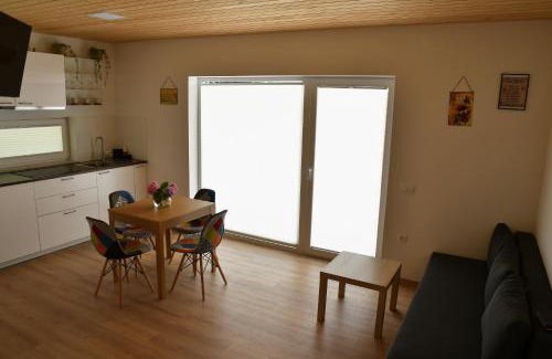 Gorje Apartamento | Honey house