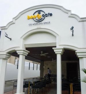 Mabolo Apartamento | Honey Suite Room 1 inside Bee Cafe Cebu