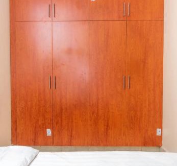 Ngara West Apartamento | Honey Suite Two Bedroom Master & Suite Apartments