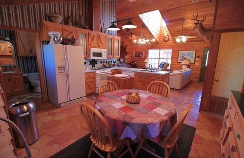 Milton Casa | Ranch House en un lago tranquilo