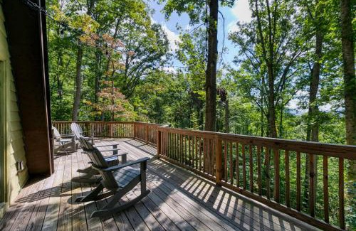 Fairview Casa | Honeycomb Hideaway by AvantStay Rustic Retreat