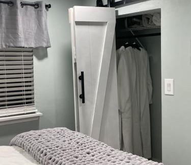 Franklinton Casa | Honeycomb Hideout