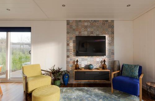 Cheddar Casa | Honeyhurst Lodge, Strawberryfield Park