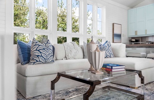 Seaside Condominio | Honeymoon Cottage with Gulf View. 32 Steps to Beach, Community Pools, Bikes!