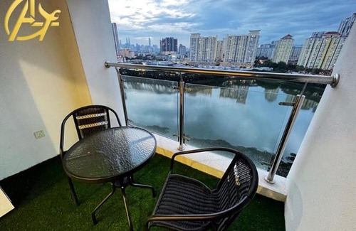 Danau Kota Apartamento | Honeymoon Suite by A Legacy Group Hotel - KLCC Lake View