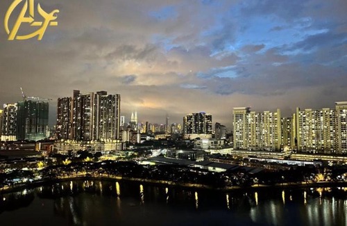 Danau Kota Apartamento | Honeymoon Suite by A Legacy Group Hotel - KLCC Lake View
