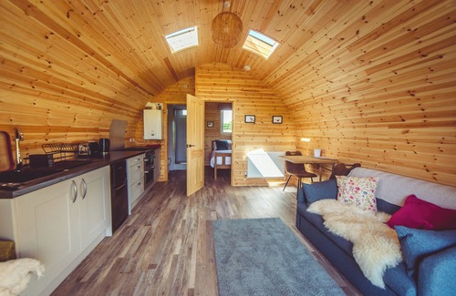 Hallington Cabina | HoneyMug - Luxury Glamping - Fell Farm Hideaway