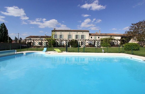 Mortagne-sur-Gironde Casa | HEBILLA *** 144m2