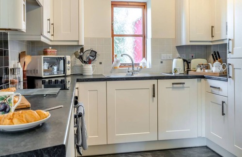 Llanfyrnach Casa | Honeysuckle Cottage - Wellstone
