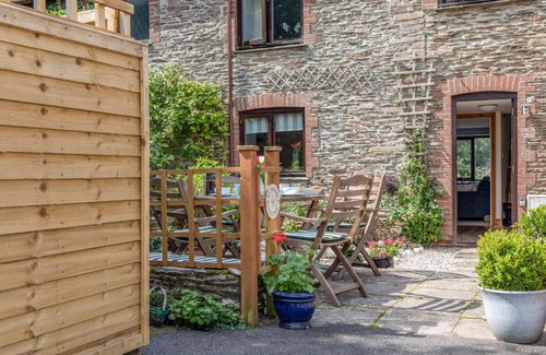 Bigbury Casa | Honeysuckle Cottage