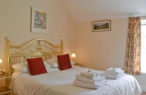 Minsterley Casa | Honeysuckle Cottage