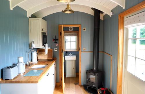Staple Hill Apartamento | Honeysuckle Hut