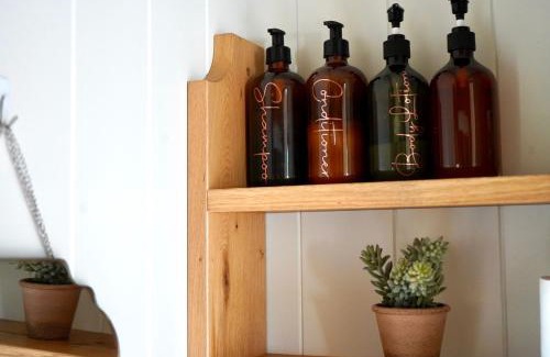 Staple Hill Apartamento | Honeysuckle Hut