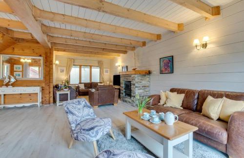 Little Petherick Casa | Honeywood