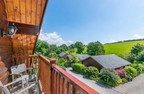Little Petherick Casa | Honeywood