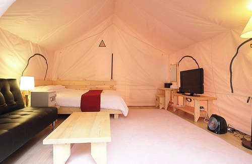 Seo Casa | Hongcheon Coco Vivaldi Glamping Caravan