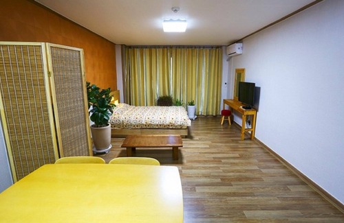 Hongcheon Casa | Hongcheon Kkotjip Pension