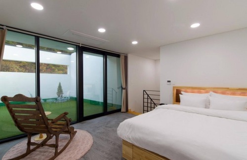 Hongcheon Casa | Hongcheon Uno House Pool Villa