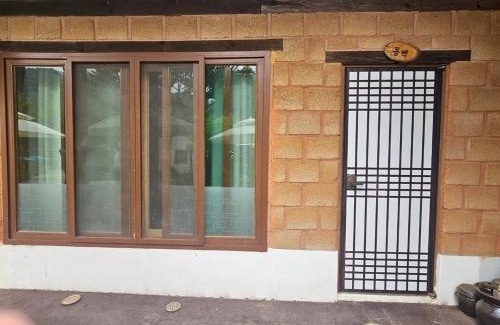 Hongcheon Casa | Hongcheon Yongho River Pension