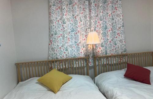 Seogang-dong Apartamento | Hongdae 1 minute Hongik University Station 10 minutes Hongdae Street 5 minutes Spacious living room 141m2 Cozy space 2bathroom