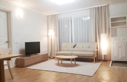 Sinchon-dong Apartamento | Hongdae Zoe Three Room House