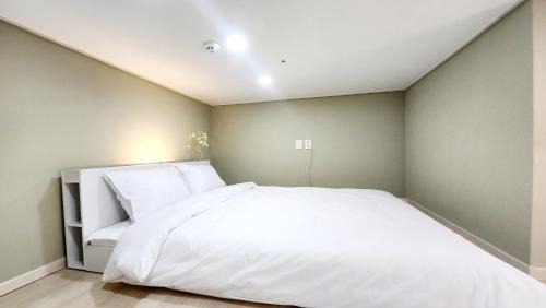 Sinchon-dong Apartamento | Hongik University Sinchon Sirince