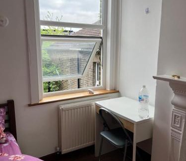 Crofton Park Casa | Honor Oak Park Homestay