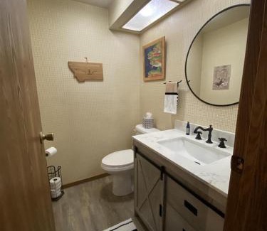 West Yellowstone Casa | Hook and Antler