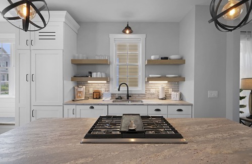 Ottawa Casa | Hook, Wine, & Sinker | 2 Bed, 1.5 Bath