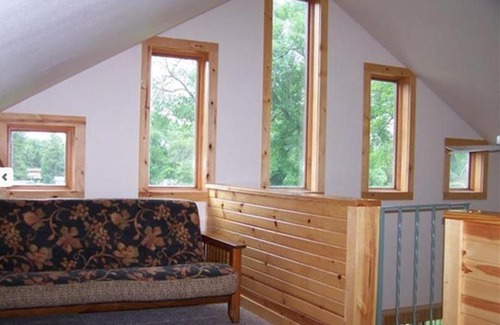 Poynette Casa | Hookers Resort Cabin Home 1