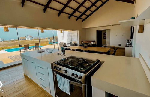 Ica Casa | HOP COCOA hermosa playa Chincha