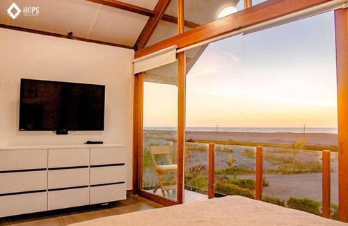 Ica Villa | HOP MAUI con vista al mar
