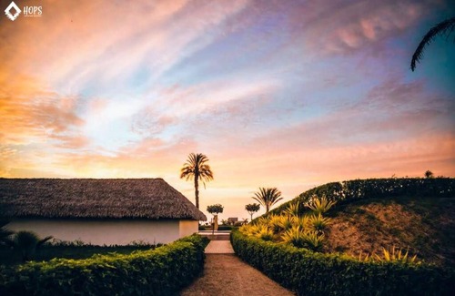 Ica Villa | HOP MAUI con vista al mar