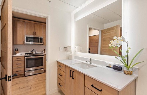 Tamarack Resort Apartamento | Modern Condo|Mountain and Village Views