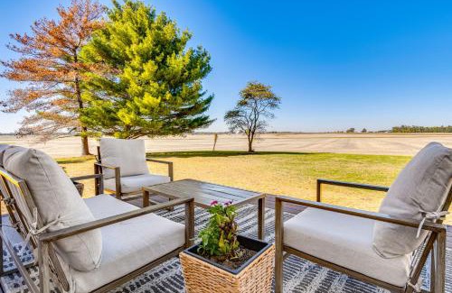 Needham Casa | Hope Retreat with Furnished Deck Near Parks!