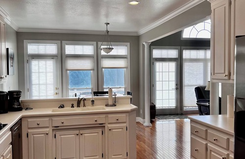 Winchester Casa | Hopkins Point Lake View