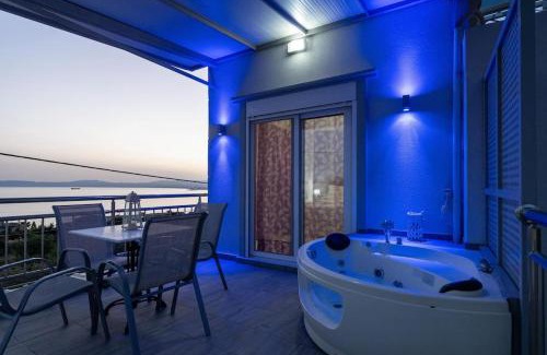 Paralia Vergas Casa | Horizon Heights Dusk