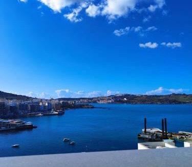 Bugibba Apartamento | HORIZON SUITES by the Sea