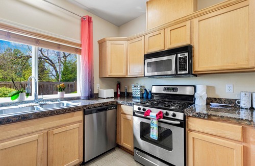 Renton Casa | Horizon Villa: Gated Community