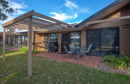 Salamander Bay Villa | Horizons Getaway at the Bay