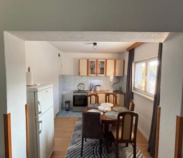 Mali Radic Apartamento | Horizont Bihać